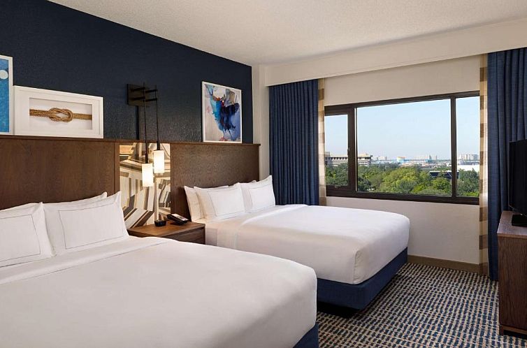 DoubleTree Suites by Hilton Orlando at Disney Springs