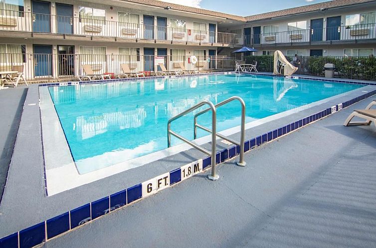 Motel 6-Kissimmee, FL - Orlando