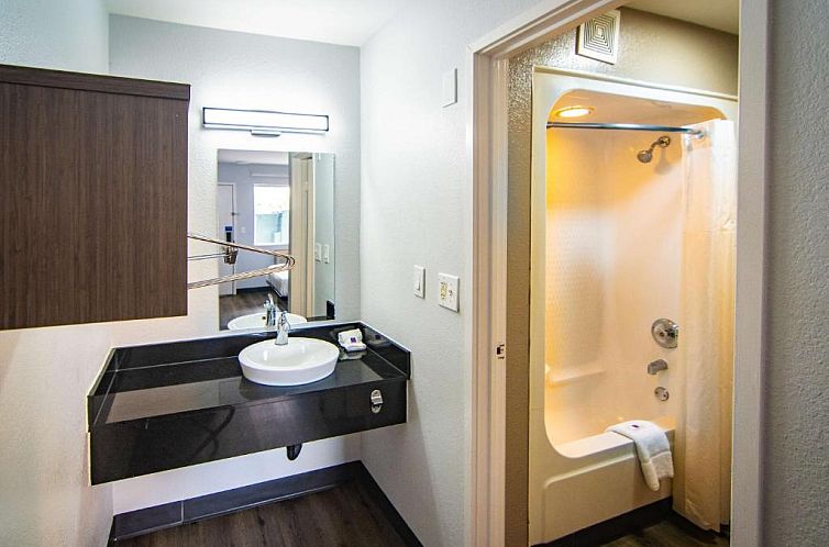 Motel 6-Kissimmee, FL - Orlando