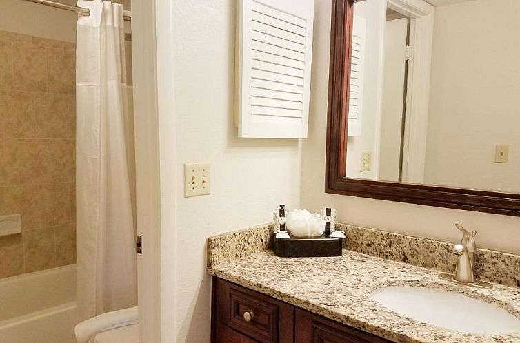 Parc Corniche Condominium Suites