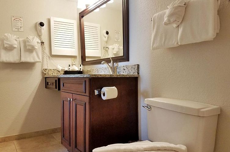 Parc Corniche Condominium Suites