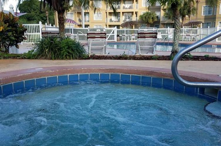 Parc Corniche Condominium Suites