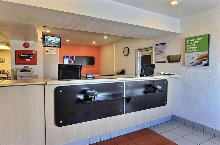 Motel 6-Corpus Christi, TX - East - North Padre Island