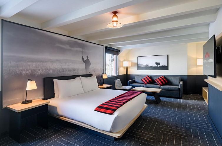 Mountain Modern Motel