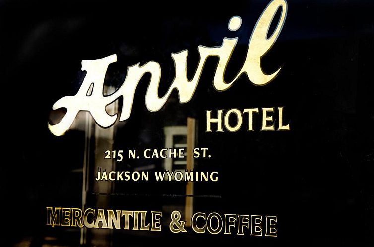 Anvil Hotel