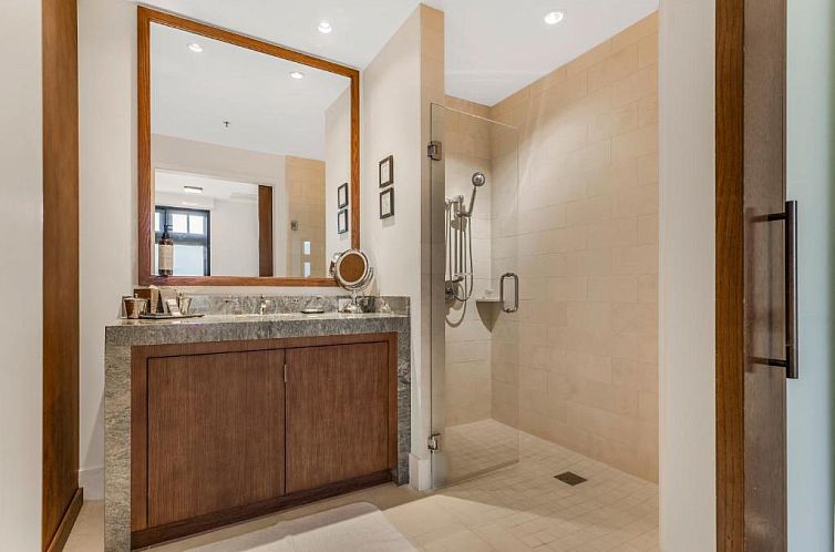 The Fairmont Heritage Place Ghirardelli Square