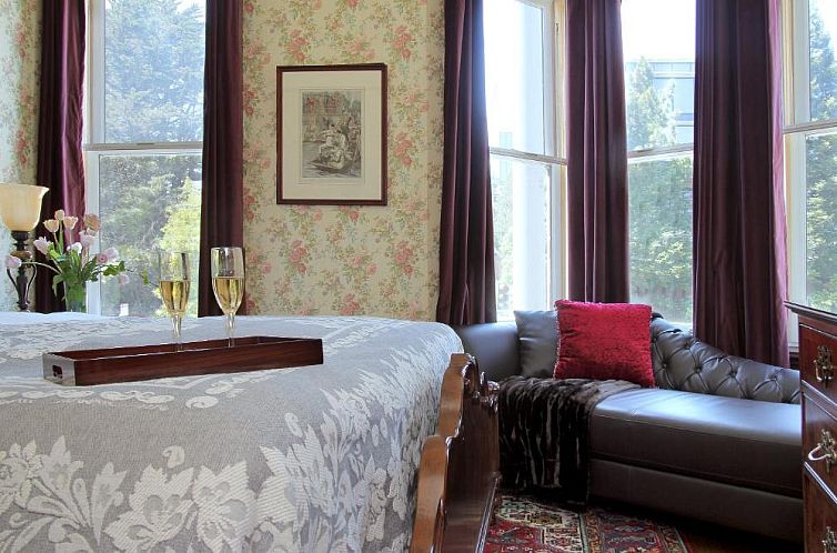 Monte Cristo Bed and Breakfast