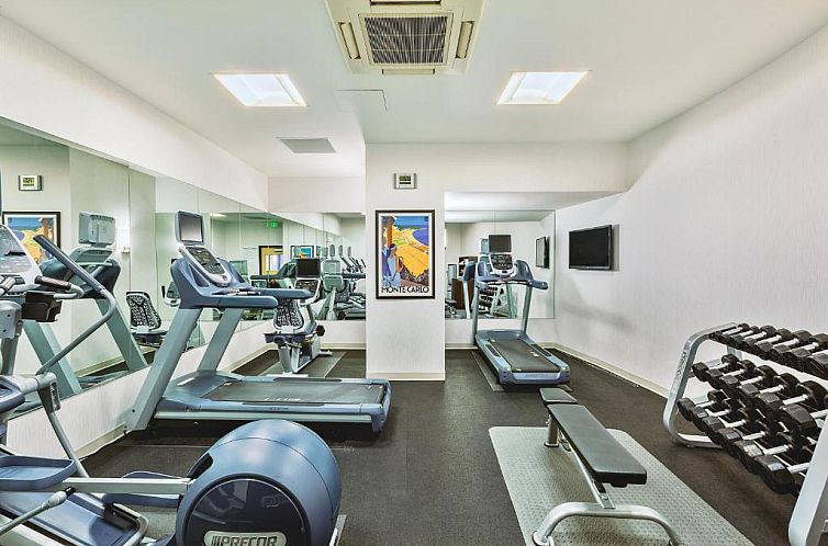 Holiday Inn Express Hotel & Suites Fisherman's Wharf, an IHG