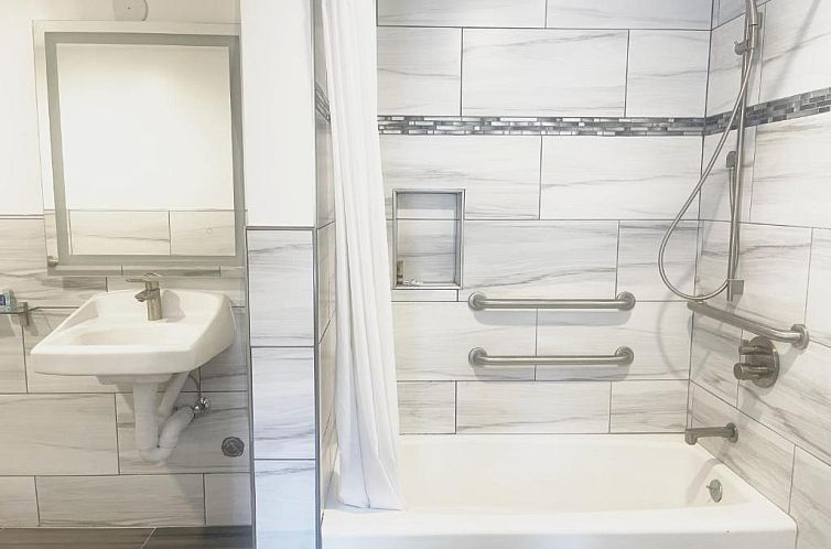 Rodeway Inn Civic Center