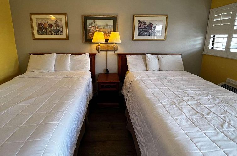 Van Ness Inn