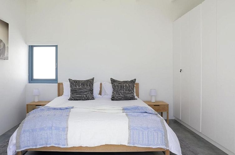 The Cottage Collection Paternoster