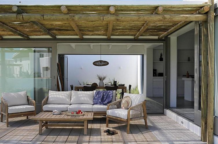 The Cottage Collection Paternoster