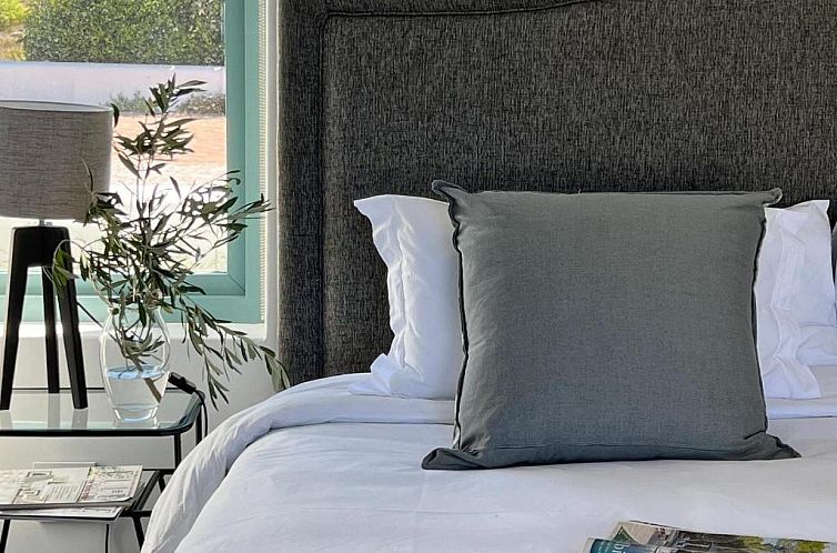 The Cottage Collection Paternoster