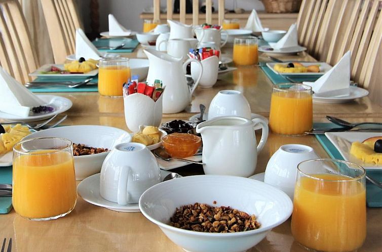 Baywatch Guest House