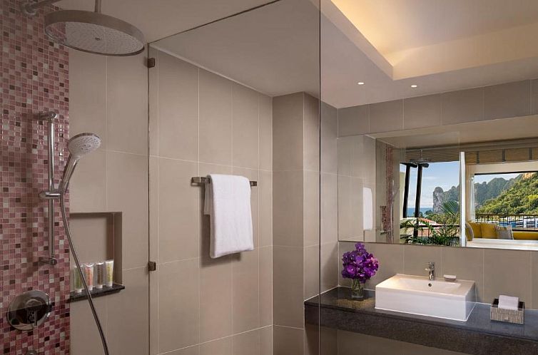 Avani Ao Nang Cliff Krabi Resort - SHA Extra Plus