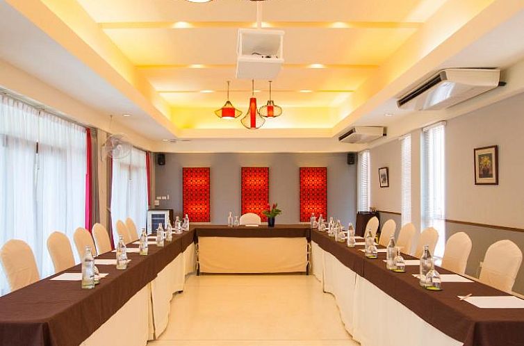 Red Ginger Chic Resort