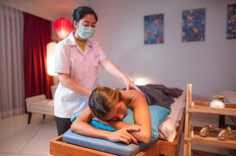 Red Ginger Chic Resort