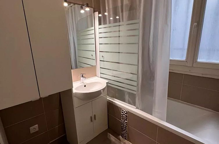 Geschakelde woning in Charenton-Le-Pont