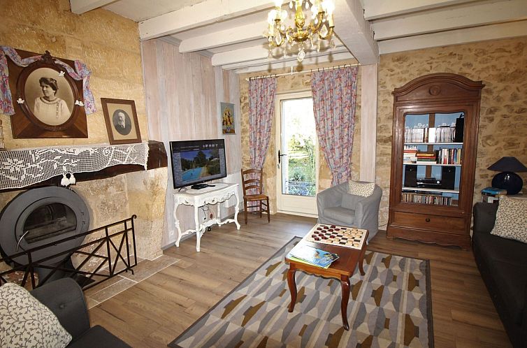Vakantiehuis Komfort, Ruhe, privater Pool, EV-Ladestation