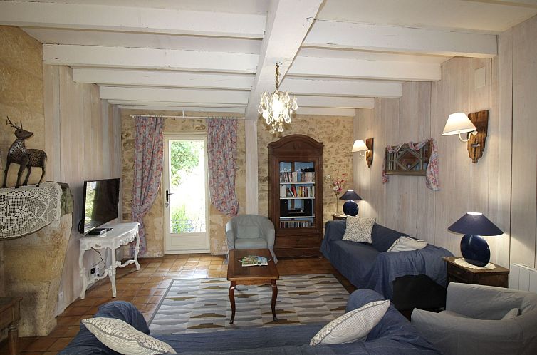 Vakantiehuis Komfort, Ruhe, privater Pool, EV-Ladestation