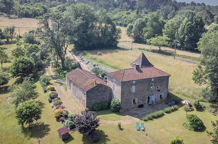 Maison des Yourtes