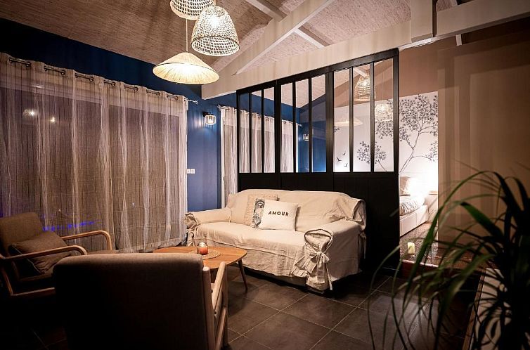 Vakantiehuis Villa Eden Bleu - Romantische Atmosphäre mit J