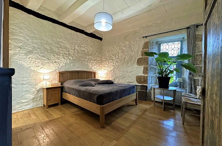 Geschakelde woning in Génis