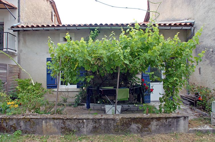Vrijstaande woning in  Périgueux - Verteillac