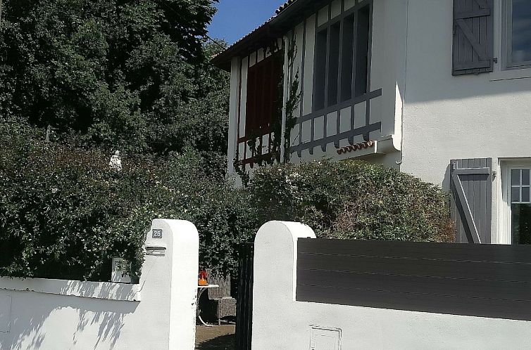 Appartement Sehr Schone Typisch Baskische