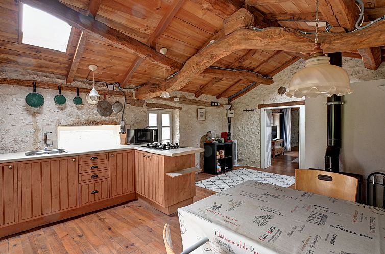 Vrijstaande woning in Dausse