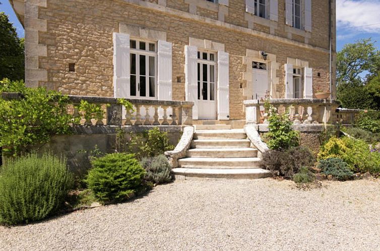 Le Petit Chateau