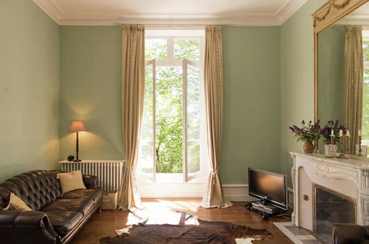 Le Petit Chateau
