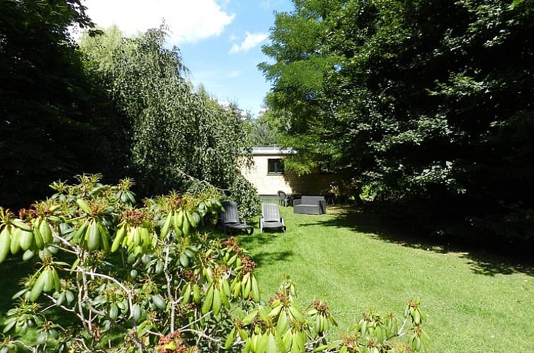 Huisje in Esquéhéries