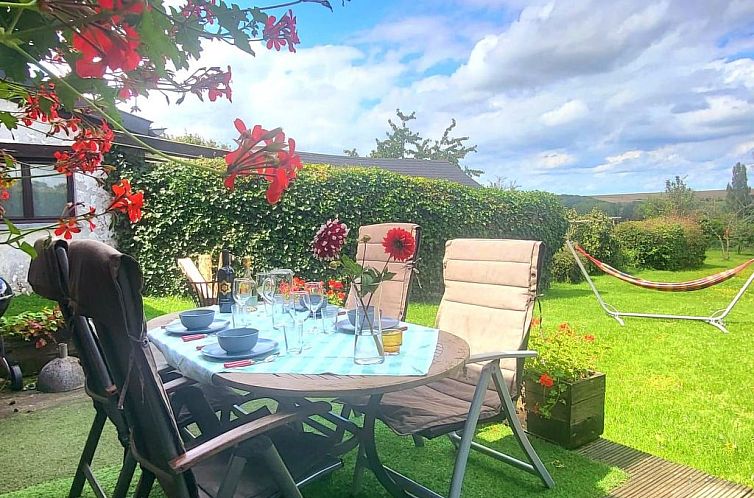 Vakantiehuis Charmantes Ferienhaus in idyllischem Dorf - Bea