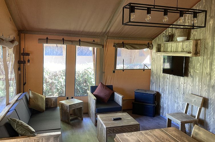 Safari Tent XXL + jacuzzi