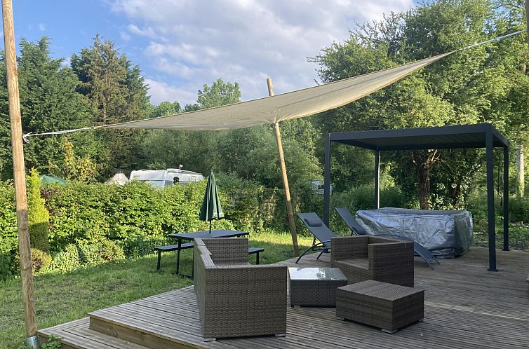 Luxe Lodge
