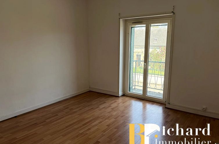Vrijstaande woning in Laon