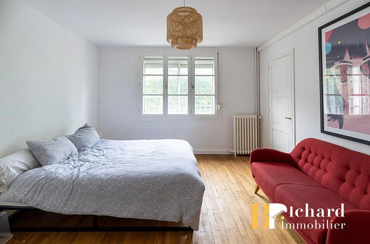 Vrijstaande woning in Laon