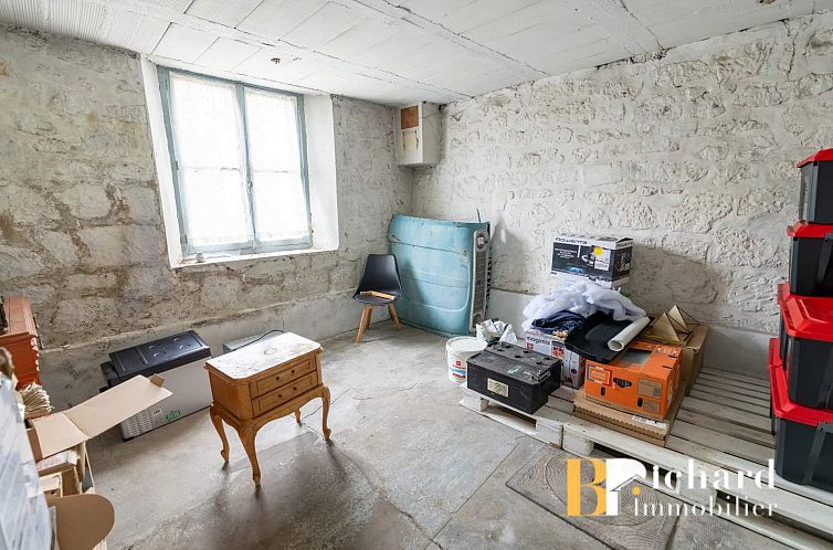 Vrijstaande woning in Laon