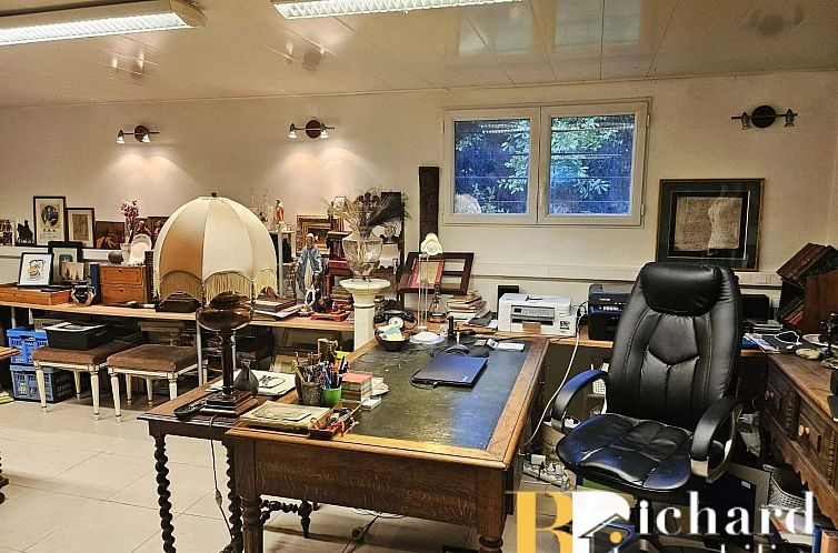 Vrijstaande woning in Laon