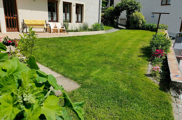 Appartement Saine Montagne du Jura mit Spa Sauna Fluss