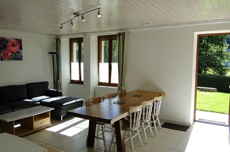 Appartement Saine Montagne du Jura mit Spa Sauna Fluss