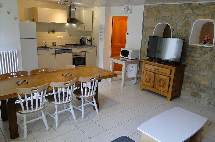 Appartement Saine Montagne du Jura mit Spa Sauna Fluss