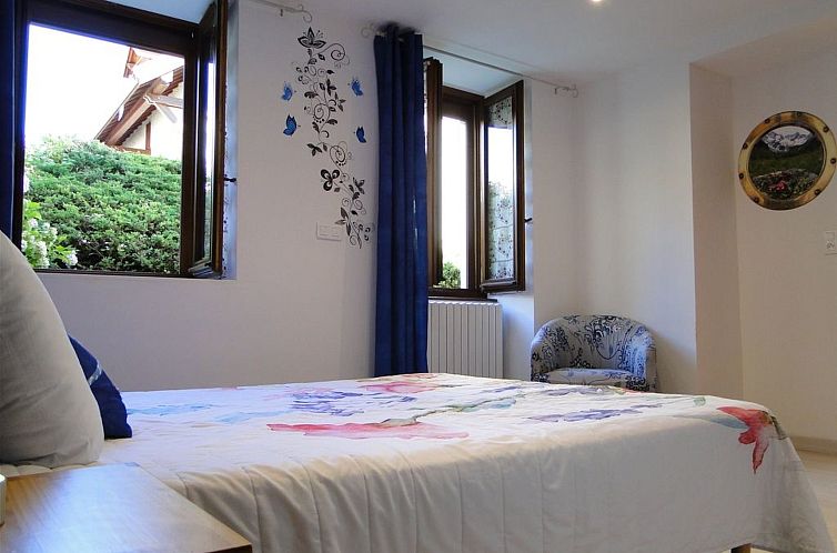 Appartement Saine Montagne du Jura mit Spa Sauna Fluss