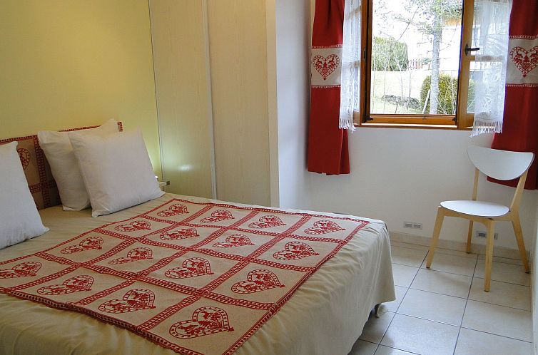 Appartement Gite Iris Montagnes du Jura mit Spa Sauna Fluss