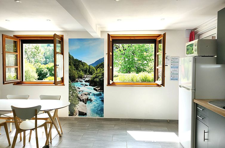 Appartement Gite Iris Montagnes du Jura mit Spa Sauna Fluss