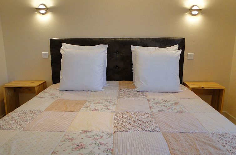 Appartement Gite Iris Montagnes du Jura mit Spa Sauna Fluss