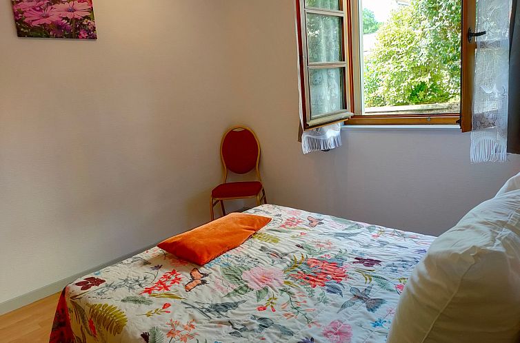 Appartement Gite Lys Montagnes du Jura mit Spa Sauna Fluss