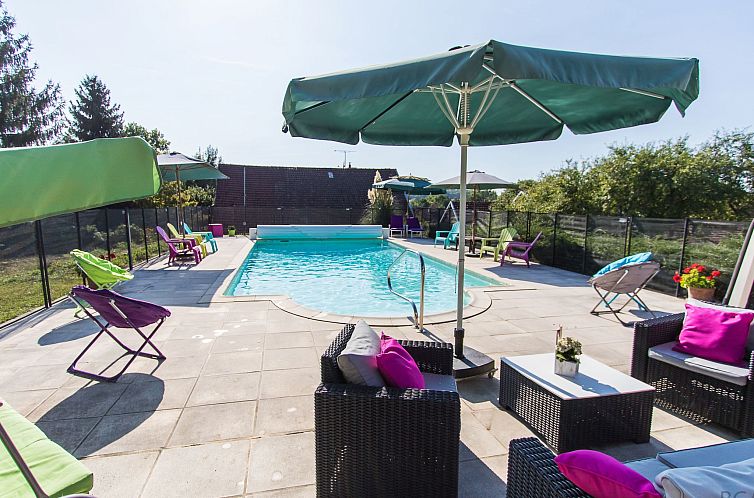 Vakantiehuis Steinhaus in ländlicher Umgebung mit Pool