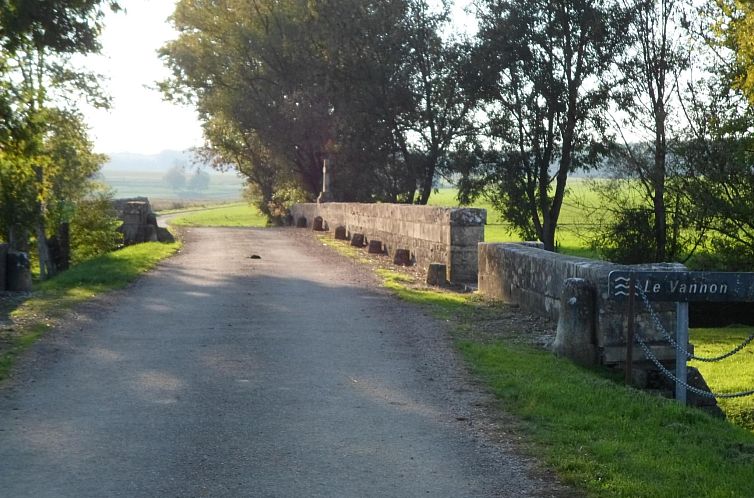 Vakantiehuis Steinhaus in ländlicher Umgebung mit Pool